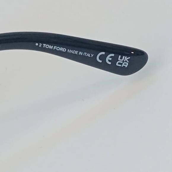 TOM FORD Marshall FT0929 01B This aviator Tom Ford sunglass - Picture 3 of 11